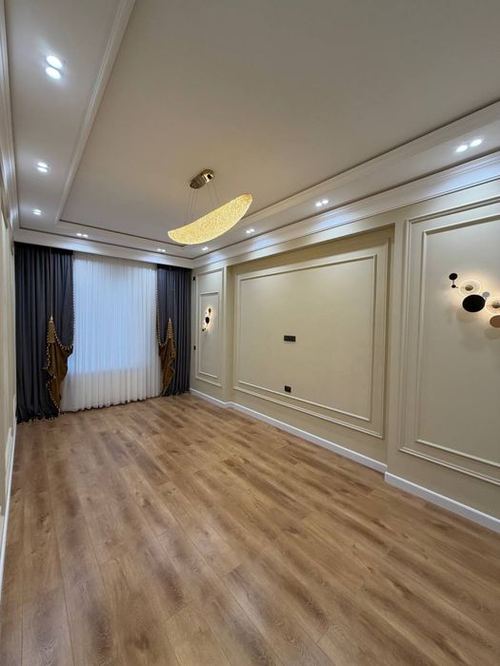 4-xonali kvartira, 106 m²