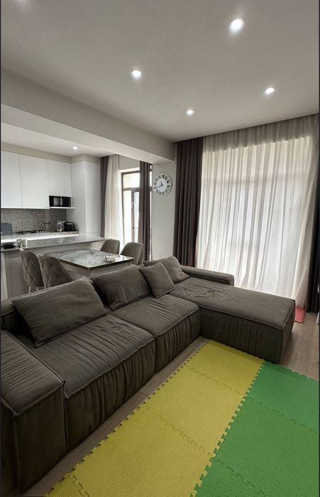 3-xonali kvartira, 104 m²