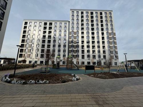 4-xonali kvartira, 125 m²