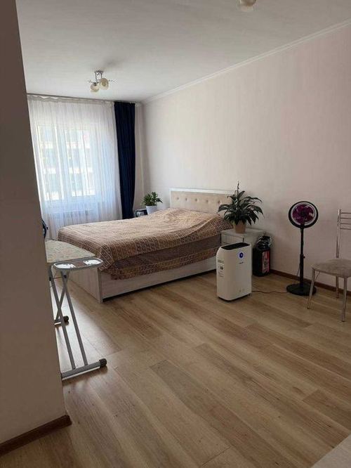 1-xonali kvartira, 38 m²
