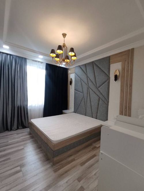 4-xonali kvartira, 90 m²