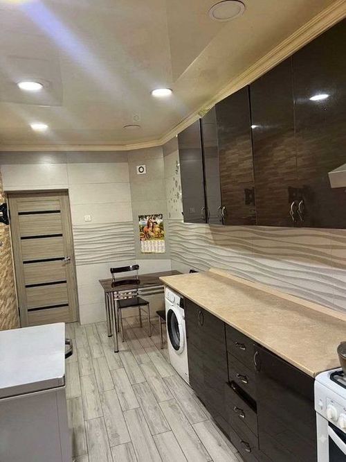 3-xonali kvartira, 70 m²