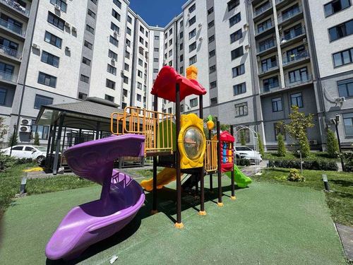 4-комнатная квартира, 136 м²