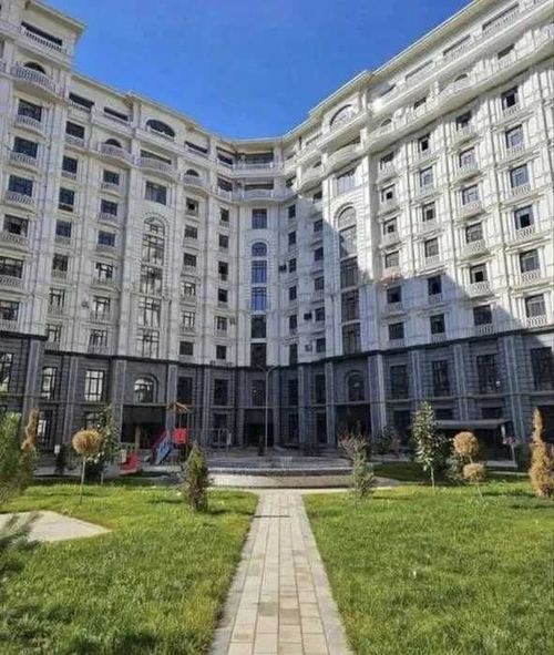 4-xonali kvartira, 170 m²