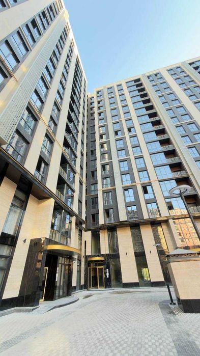 3-xonali kvartira, 82 m²