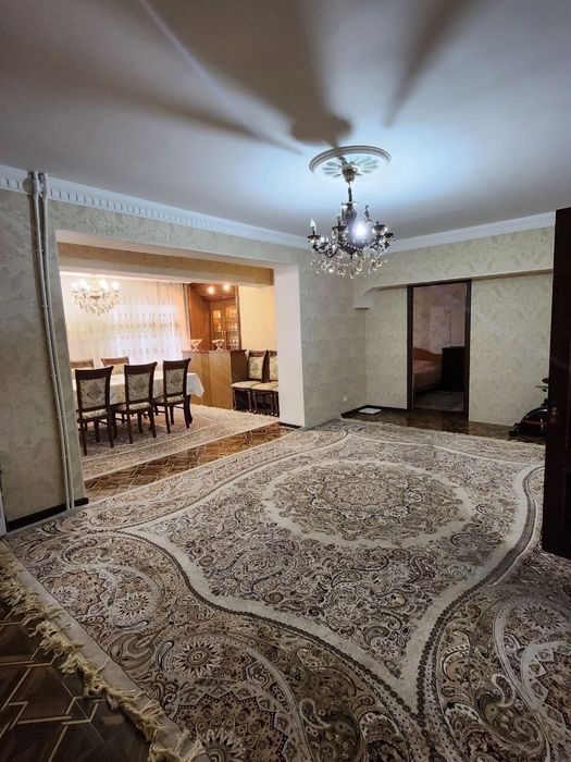 4-комнатная квартира, 132 м², Ташкент, Мирабадский район, на продажу