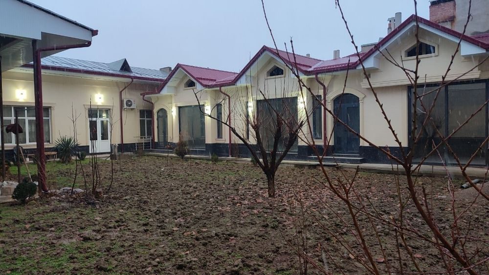 6-комнатный дом, 800 м², Ташкент, Алмазарский район, в аренду