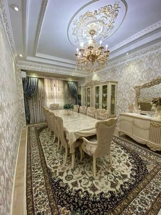 6-xonali kvartira, 190 m², Toshkent, Chilonzor tumani, sotuvga