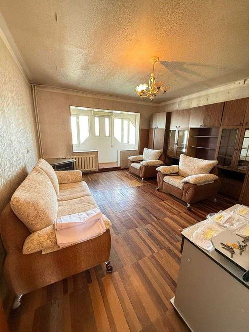 3-xonali kvartira, 72 m²