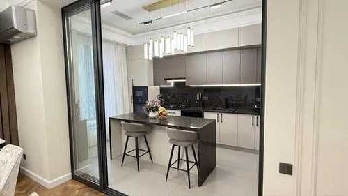 3-xonali kvartira, 97 m²