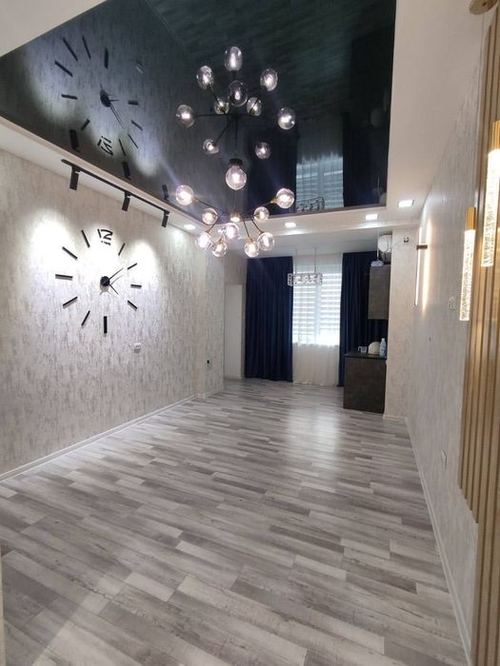 4-xonali kvartira, 82 m²
