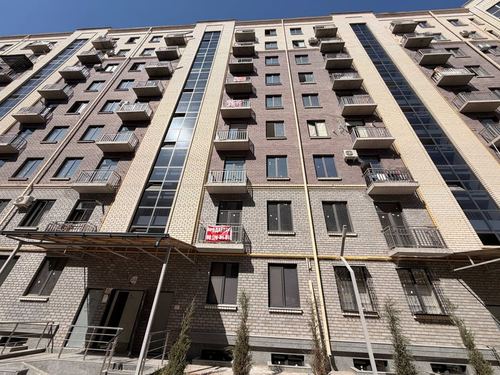 3-xonali kvartira, 74 m²
