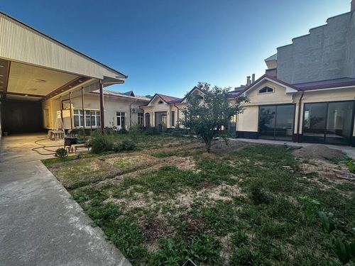 6-xonali uy, 800 m²