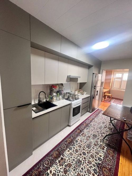 3-xonali kvartira, 90 m²