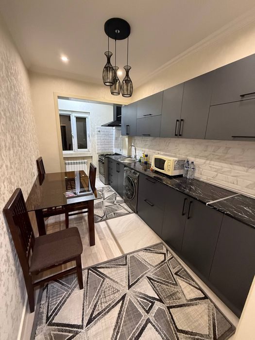 3-xonali kvartira, 80 m², Toshkent, Shayxontohur tumani, ijaraga