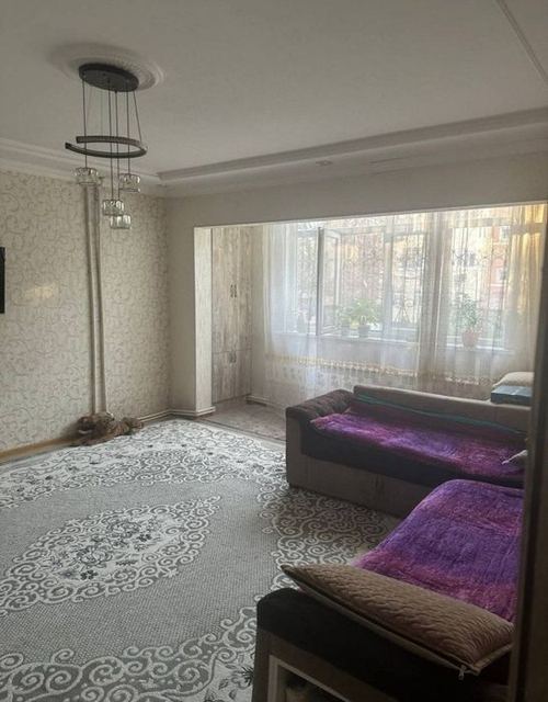 3-xonali kvartira, 72 m²