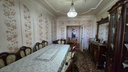 3-xonali kvartira, 77 m²