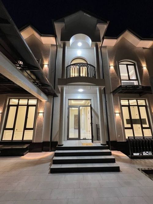 6-room cottage, 330 m²