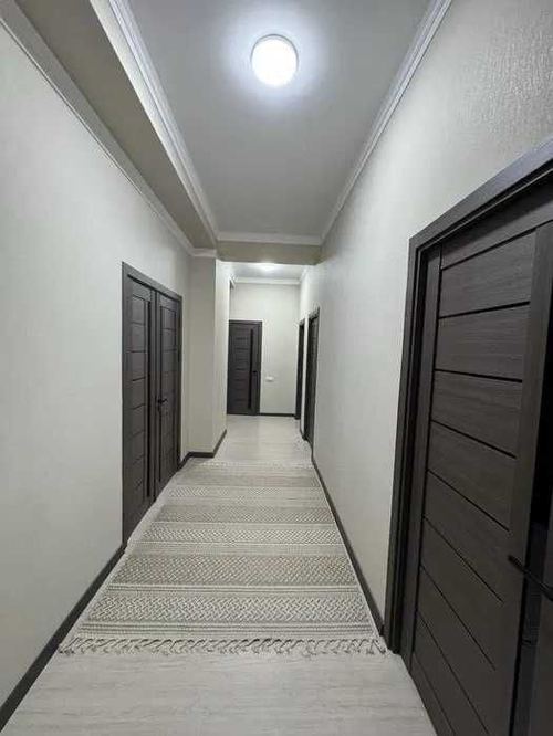 4-комнатная квартира, 130 м²