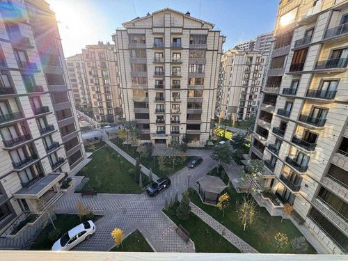 3-xonali kvartira, 84 m²