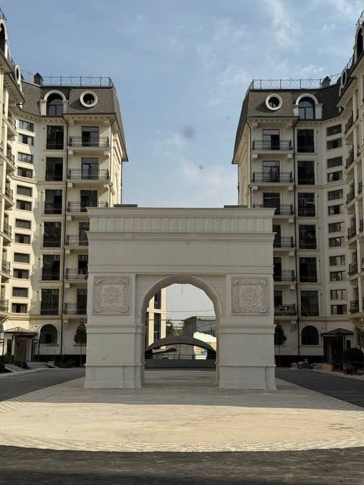 4-комнатная квартира, 185 м², Ташкент, Яккасарайский район, на продажу