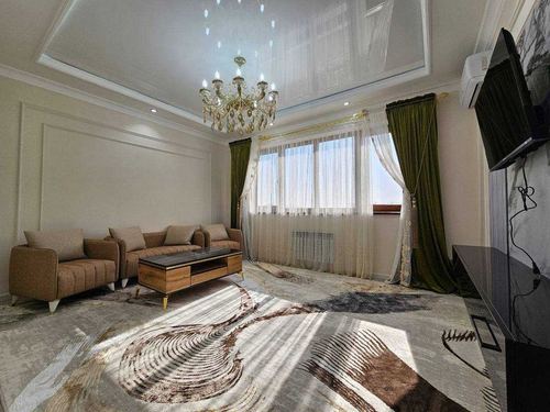 3-xonali kvartira, 120 m²