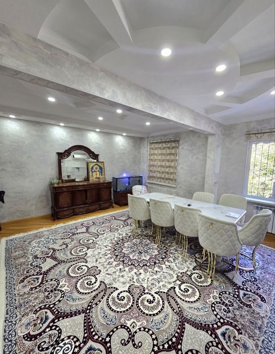 4-комнатная квартира, 92 м², Ташкент, Мирзо-Улугбекский район, на продажу
