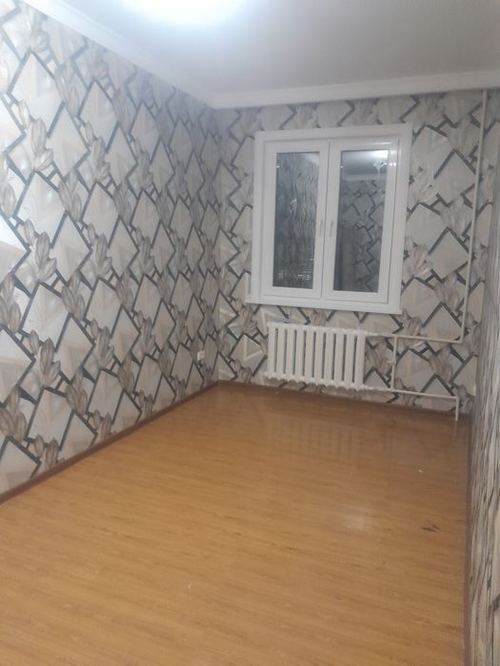 4-xonali kvartira, 77 m²