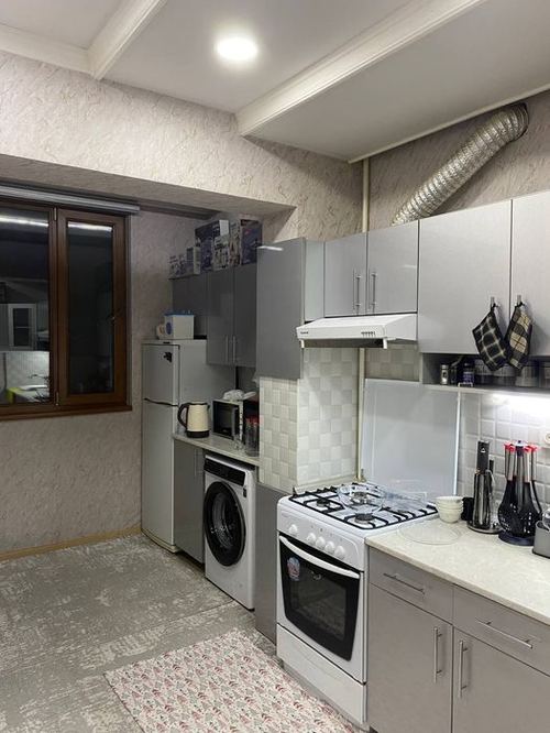 3-xonali kvartira, 71 m²