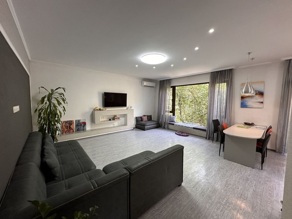 4-комнатная квартира, 127 м², Ташкент, Яшнабадский район, на продажу