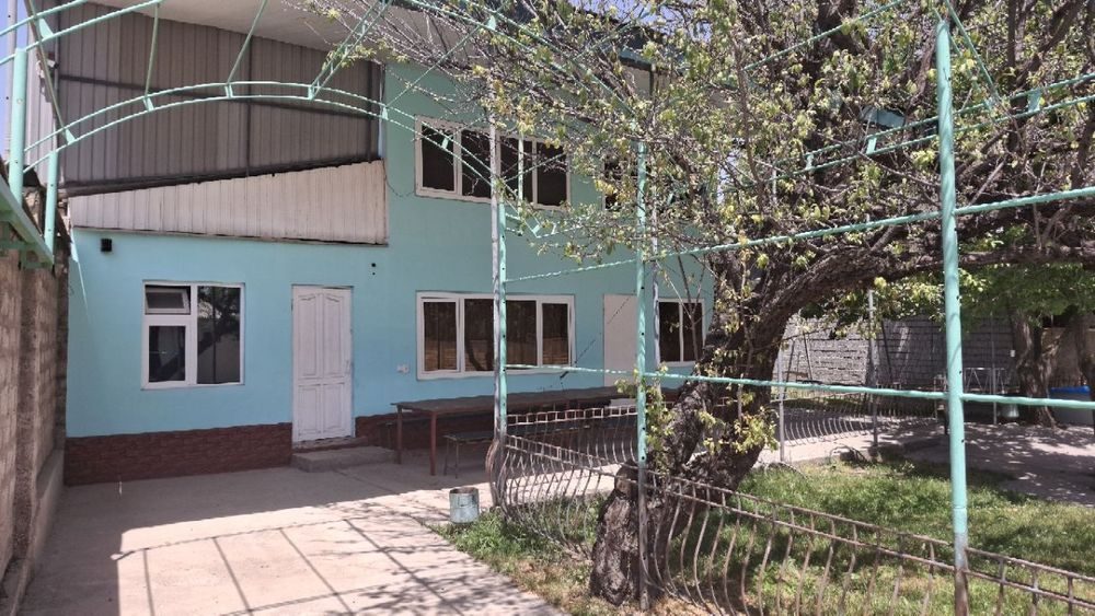 4-комнатный дом, 700 м², Ташкент, Мирзо-Улугбекский район, в аренду