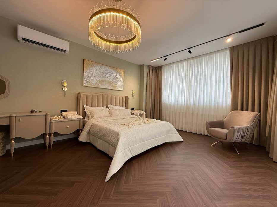 5-room apartment, 337 m², Tashkent, Mirzo Ulugbek District, for sale