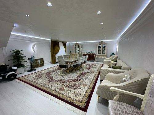 4-room apartment, 150 m²