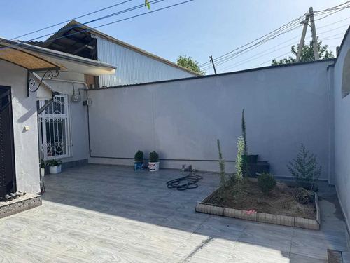 4-room house, 200 m²