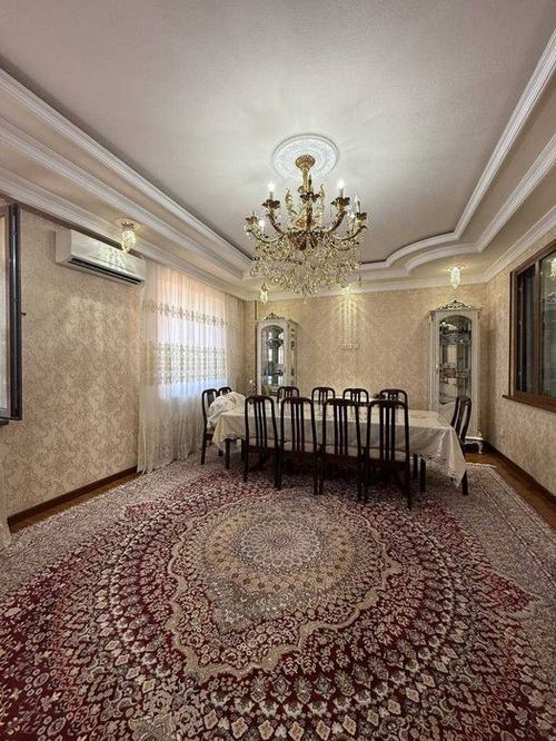 3-room apartment, 130 m²