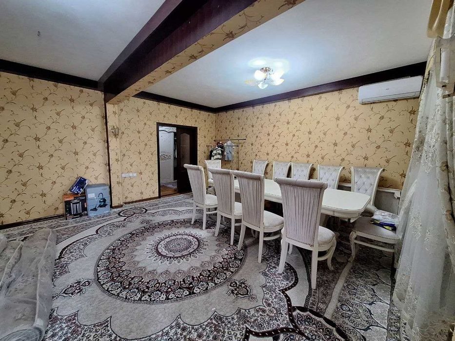 5-room apartment, 110 m², Tashkent, Chilanzar District, for sale