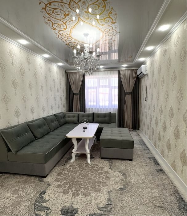 3-xonali kvartira, 80 m², Navoiy, ijaraga