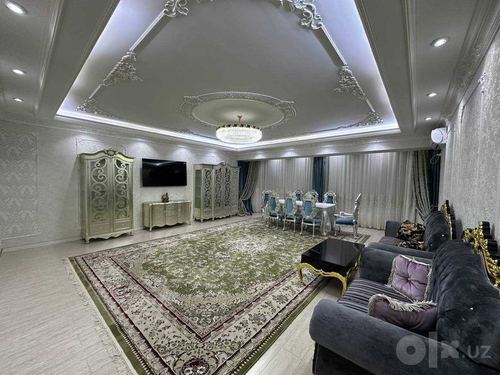 4-room apartment, 215 m²