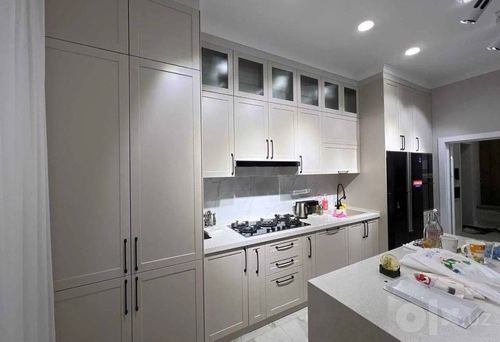 5-room apartment, 185 m²