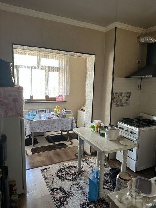 3-xonali kvartira, 78 m²