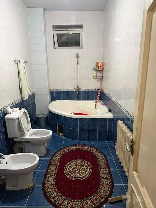 12-комнатный дом, 400 м²