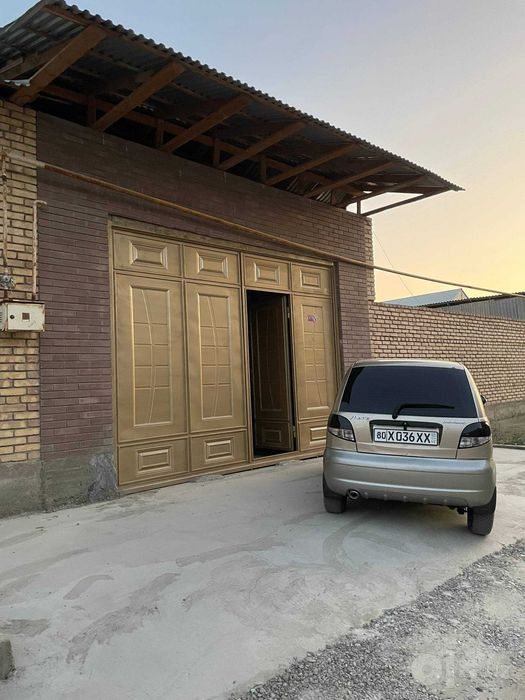 4-комнатный дом, 520 м², Бухара, на продажу