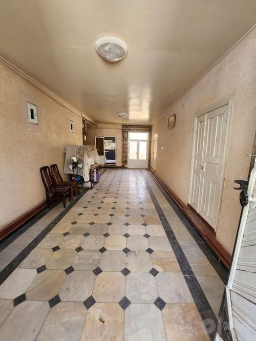 5-комнатный дом, 400 м²