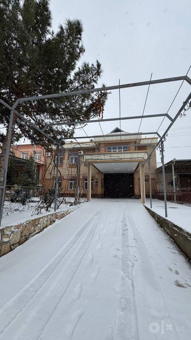 6-комнатная часть дома, 400 м²
