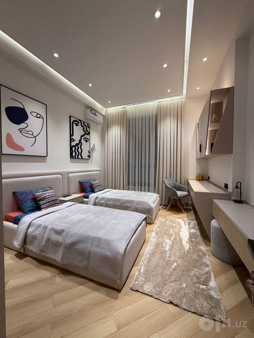 4-комнатная квартира, 105 м²