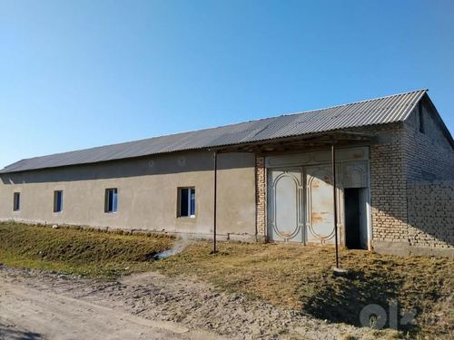 2-room house, 3000 m²