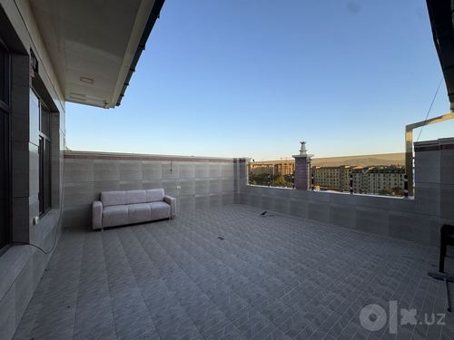 6-комнатная квартира, 250 м²