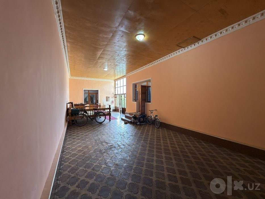 6-комнатный дом, 860 м², Самарканд, на продажу