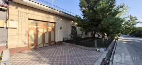 6-комнатный дом, 900 м²