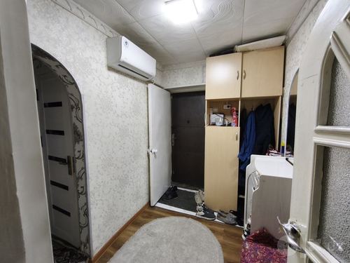 3-xonali kvartira, 70 m²